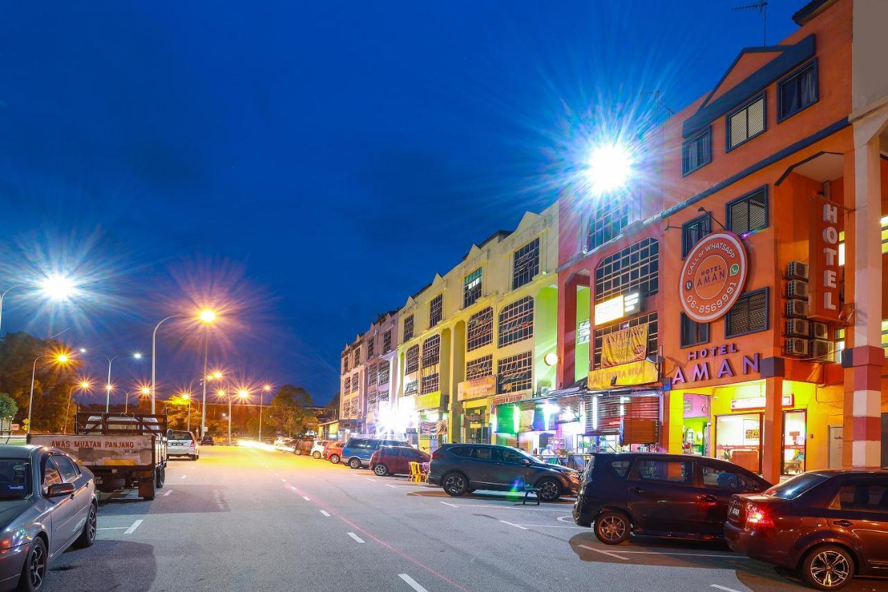 Hotel Aman- Nilai & Klia Kültér fotó