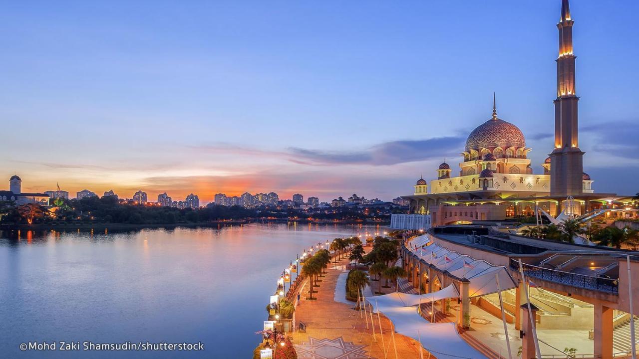 Hotel Aman- Nilai & Klia Kültér fotó