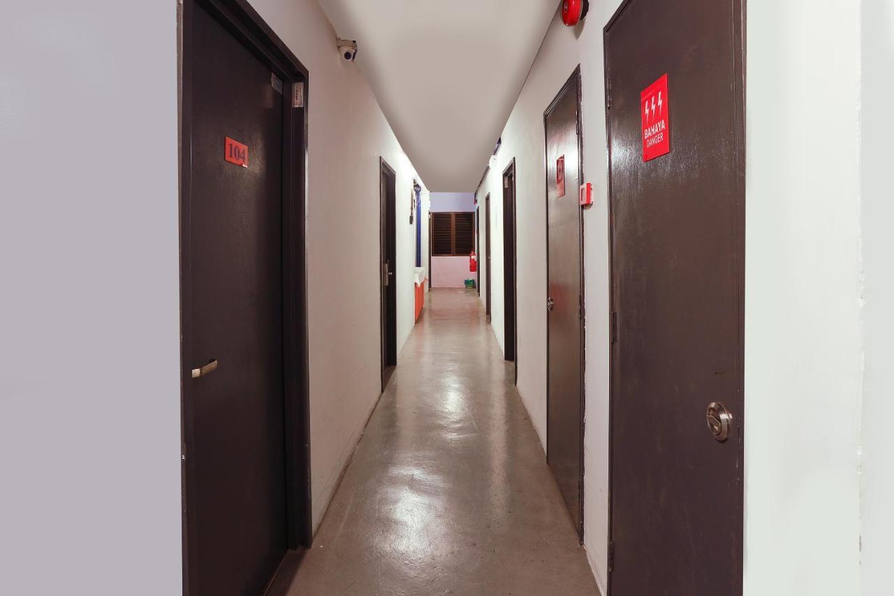 Hotel Aman- Nilai & Klia Kültér fotó