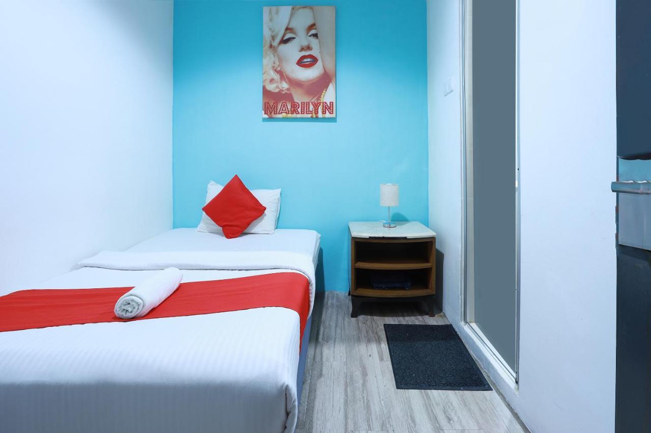 Hotel Aman- Nilai & Klia Kültér fotó